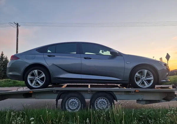 samochody osobowe Opel Insignia cena 49200 przebieg: 189000, rok produkcji 2018 z Szczecin